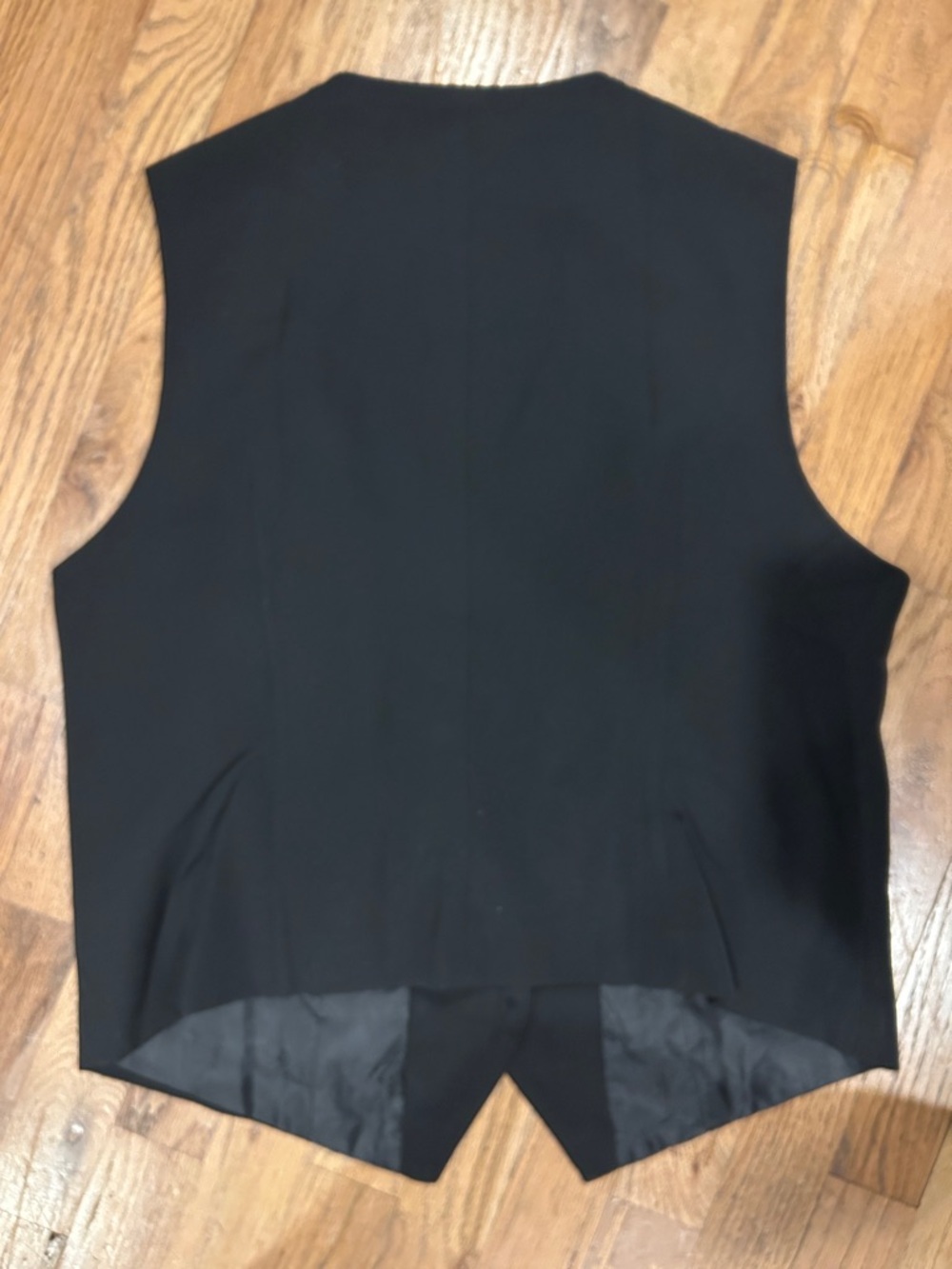 LISUEYNE Black Button Front Vest - Picture 3 of 3